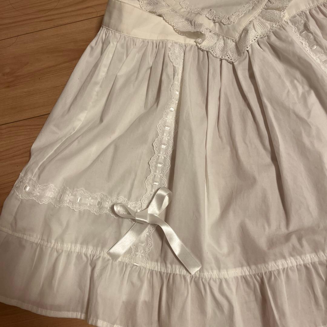 タグ付き未使用BABY ホワイトエプロン ハート型レース装飾