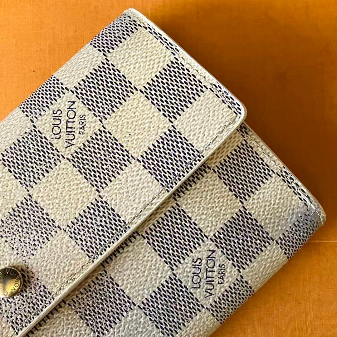 LOUIS VUlTTON ダミエアズール インターナショナル 三つ折り長財布❣️