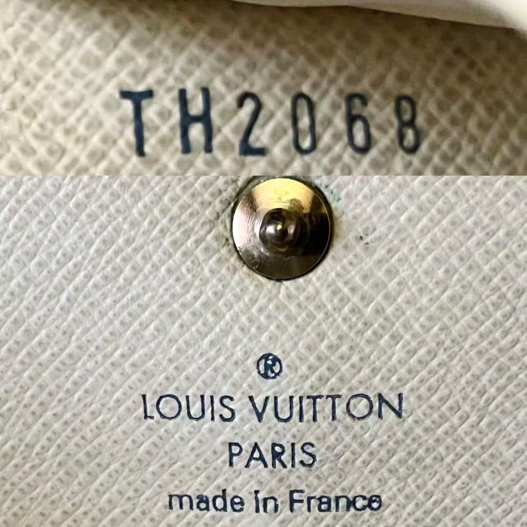 LOUIS VUlTTON ダミエアズール インターナショナル 三つ折り長財布❣️