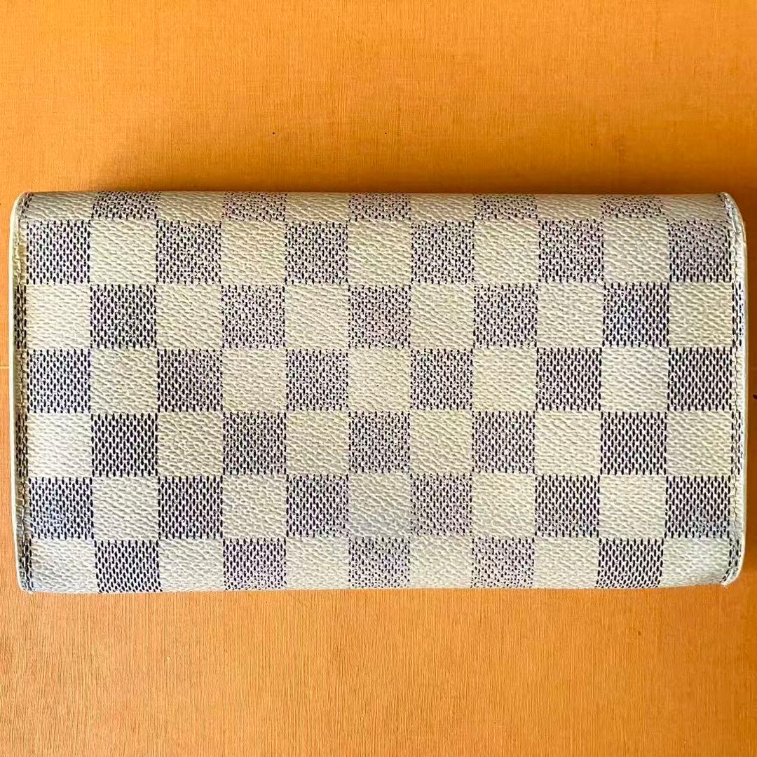 LOUIS VUlTTON ダミエアズール インターナショナル 三つ折り長財布❣️