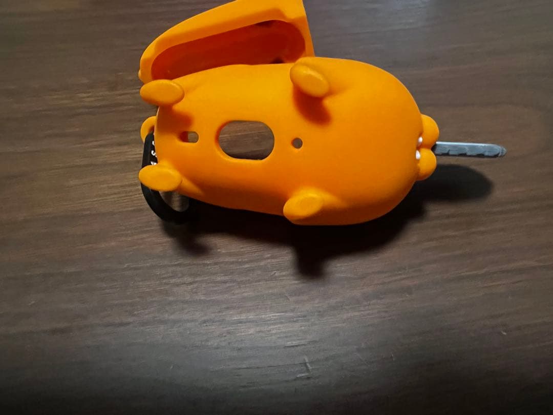 チェンソーマン × CASETiFY ポチタ AirPods Proケース