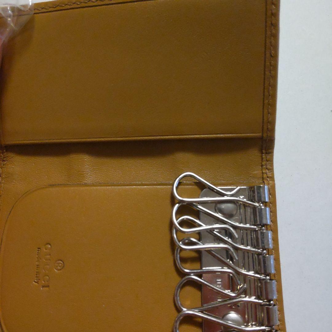 GUCCI　キーケース　グッチ　キーケース　GGキャンパス　シェリーライン