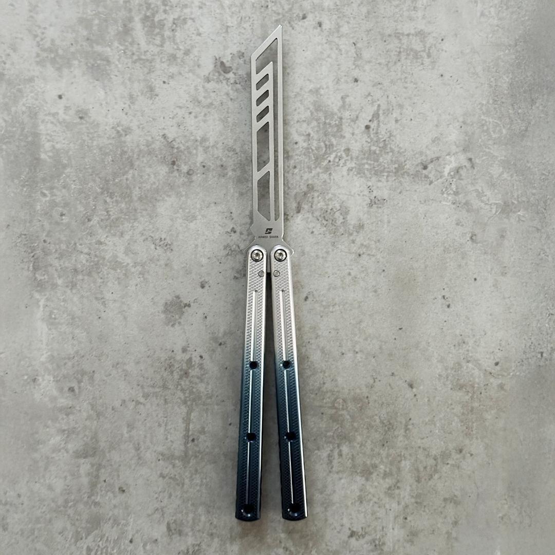 バタフライナイフトレーナー　ARMED SHARK Krake Raken V3