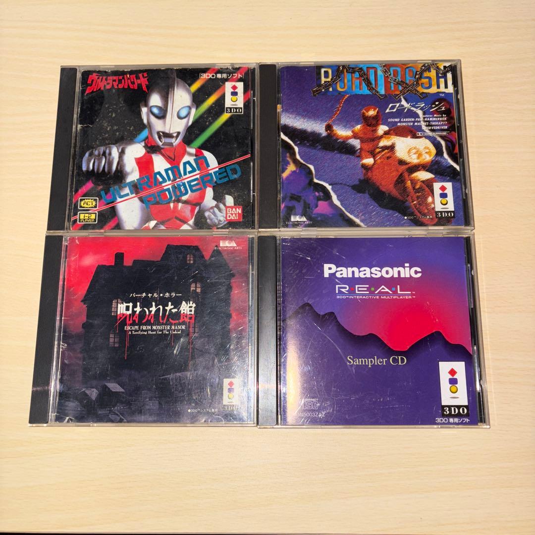 Panasonic 3DO REAL FZ-1 本体、コントローラー２、ソフト３