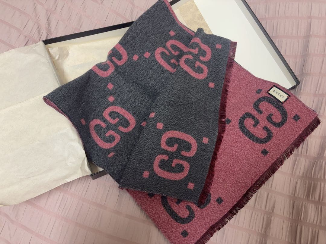 GUCCI GGロゴ マフラー グレー ピンク 190cm