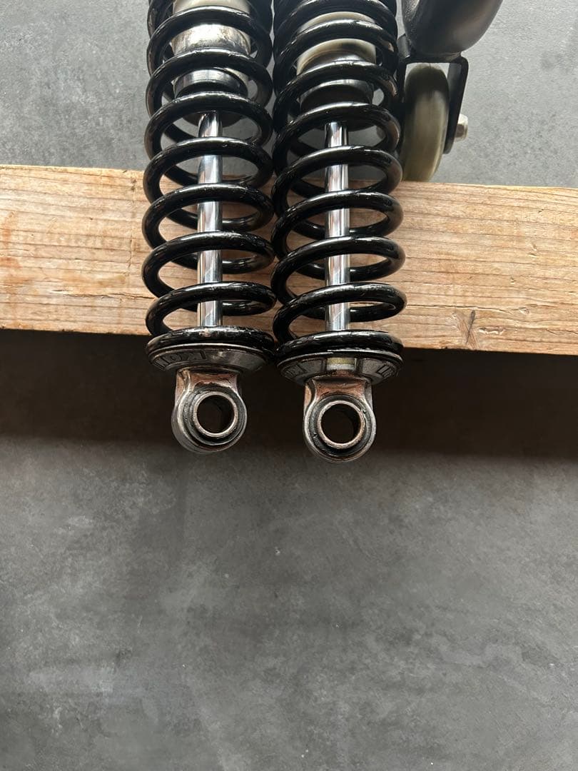 koni サスペンション　cb750f cb750four