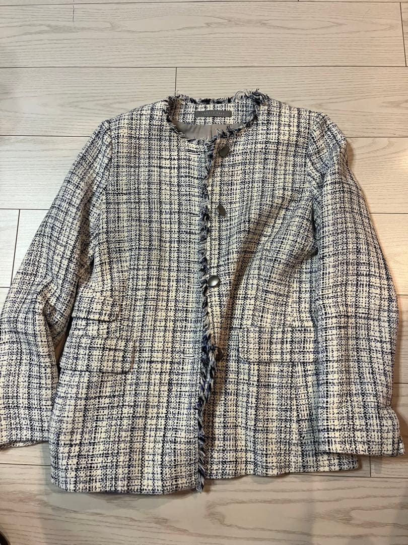 ちっちtheory luxe ノーカラージャケット