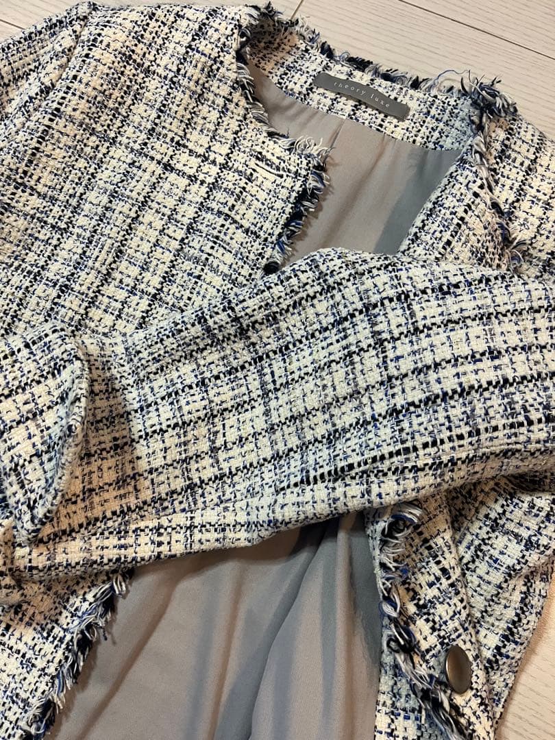 ちっちtheory luxe ノーカラージャケット