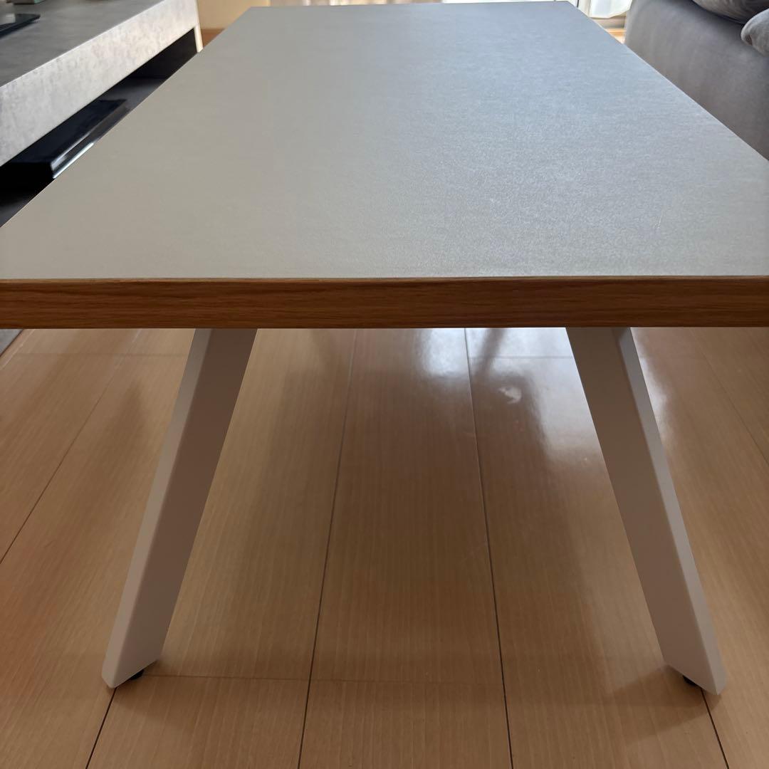 かなでもの　リノリウム　Pebble 　センターテーブル　KANADEMONO