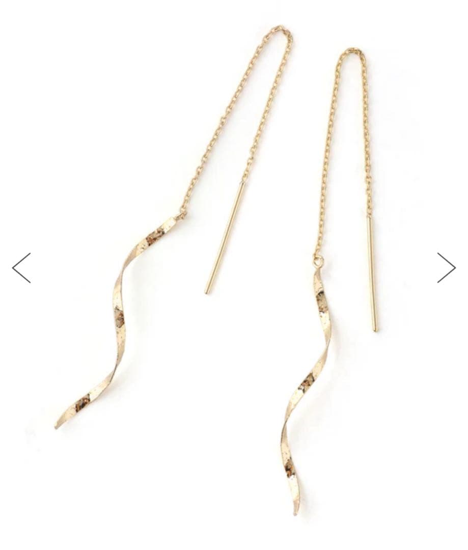 SIENAROSE らせんモチーフのアメリカンピアス 10K イエローゴールド