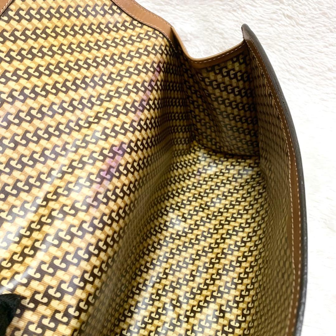GUCCI クラッチバッグ シェリーライン インターロッキング