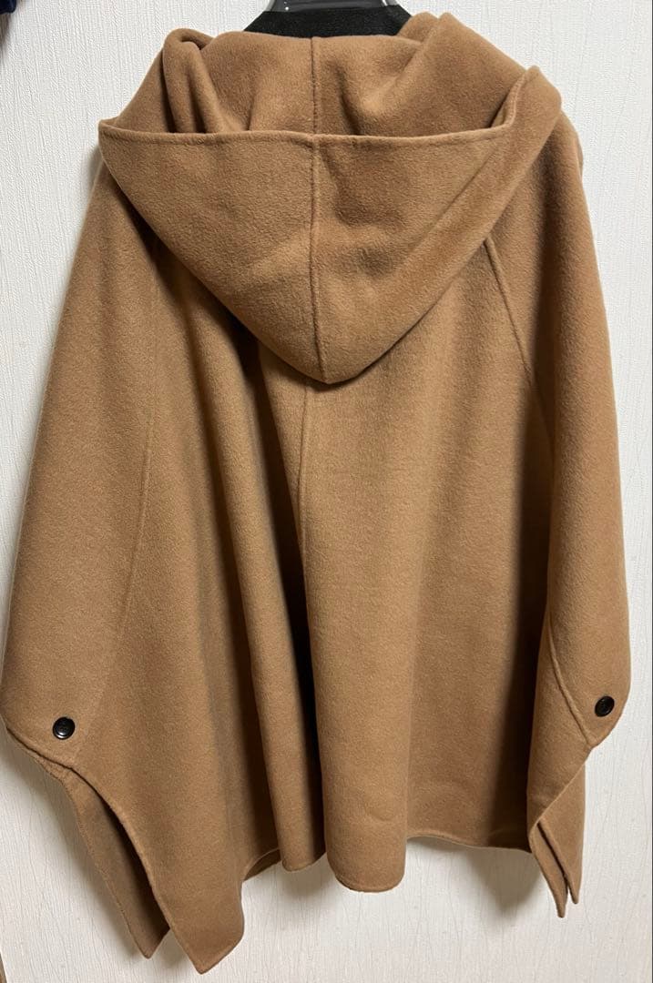 Mila Owen フードポンチョコート