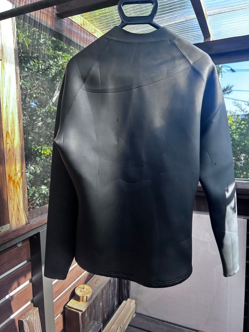 RVCA ブラック タッパー フロントジッパー