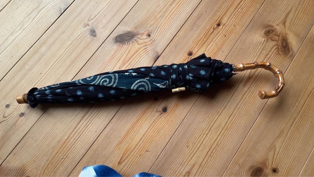 雪ん子　型染めリメイク日傘