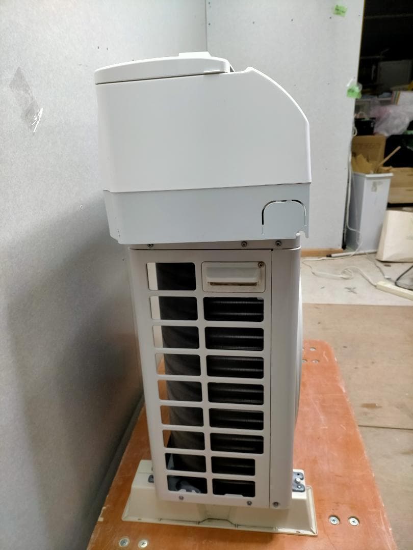 ツ*ン様 エアコン シャープ 国内メーカー 6畳〜8畳向け 大人気 73044-