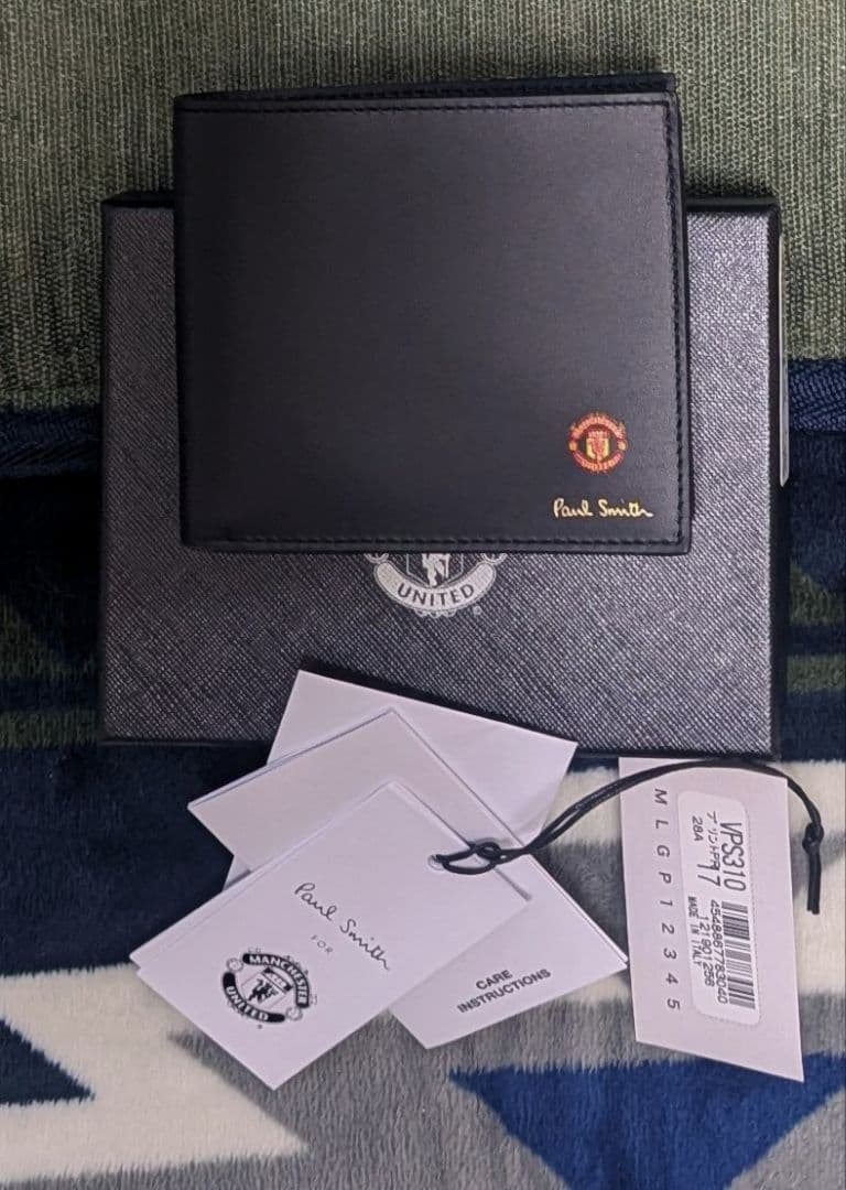 値下げ即決を激レア未使用品ポールスミスxマンチェスターユナイテッド（ニっ折財布)