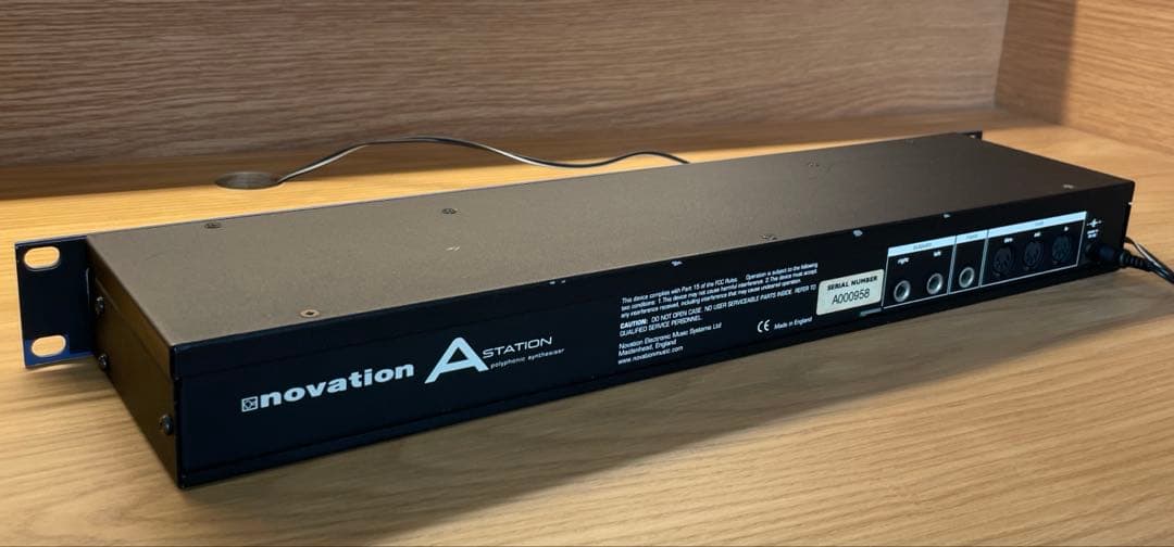 Novation A-station（アナログモデリングシンセ）