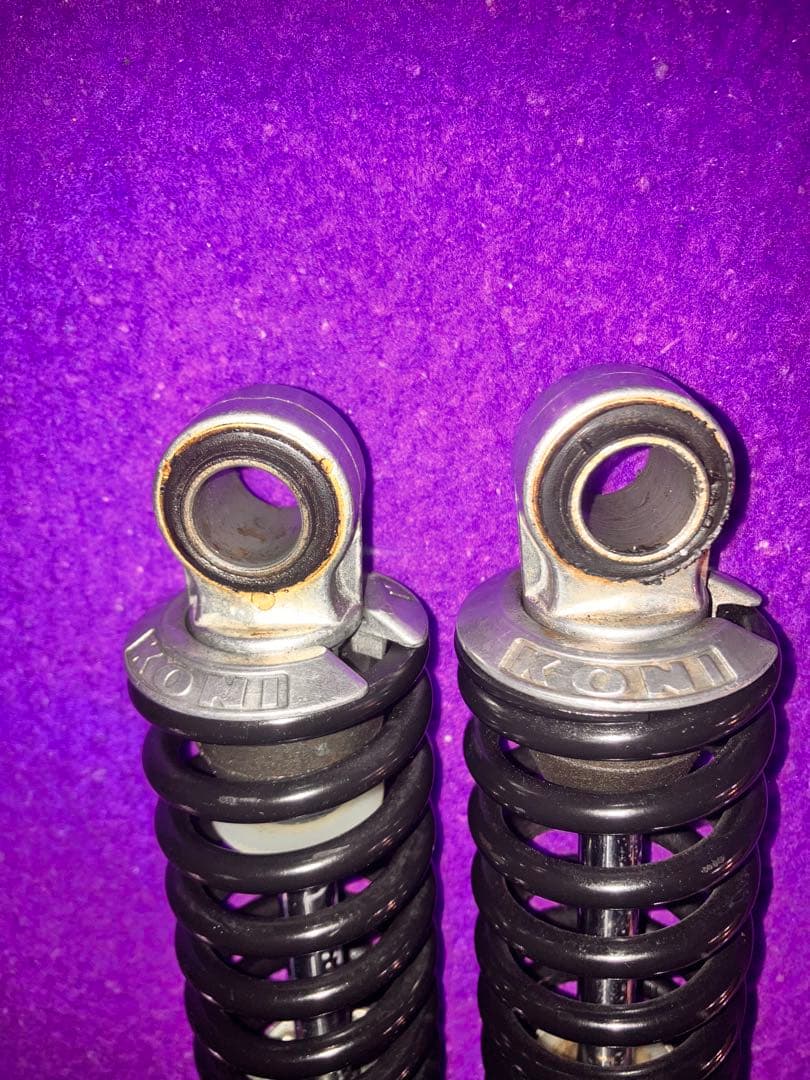 KONI サスペンションショック 2個セット CB系