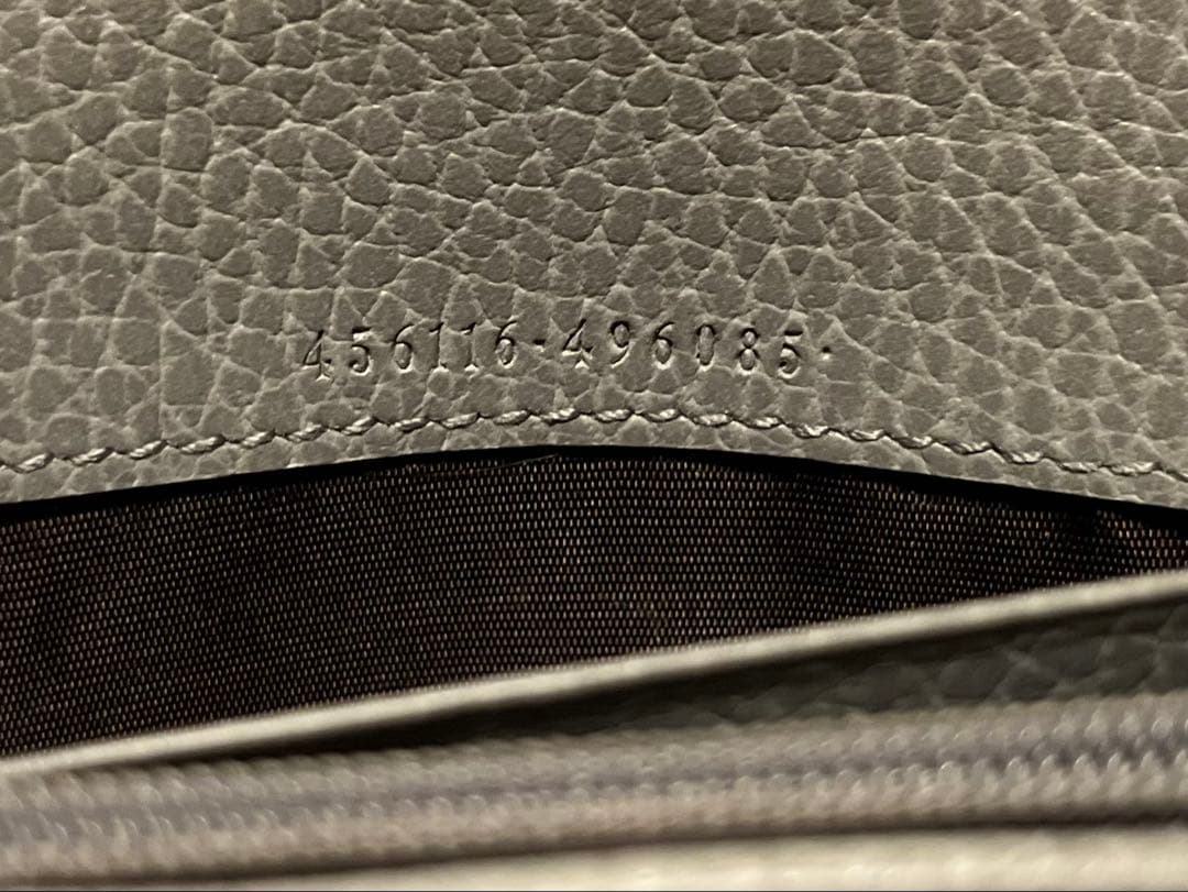 GUCCI（グッチ）財布　ダブルGロゴ（GG）　グレー