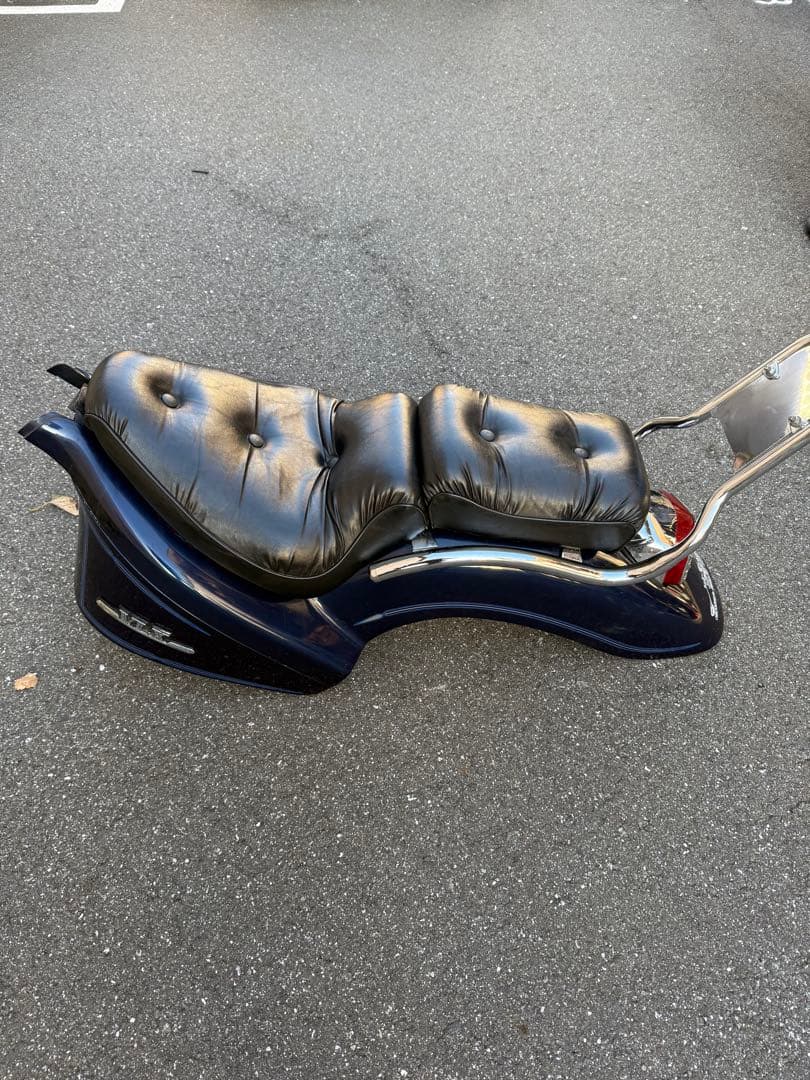 スティード400 リアフェンダー　シート　シーシーバー　サイドカバー　紺色