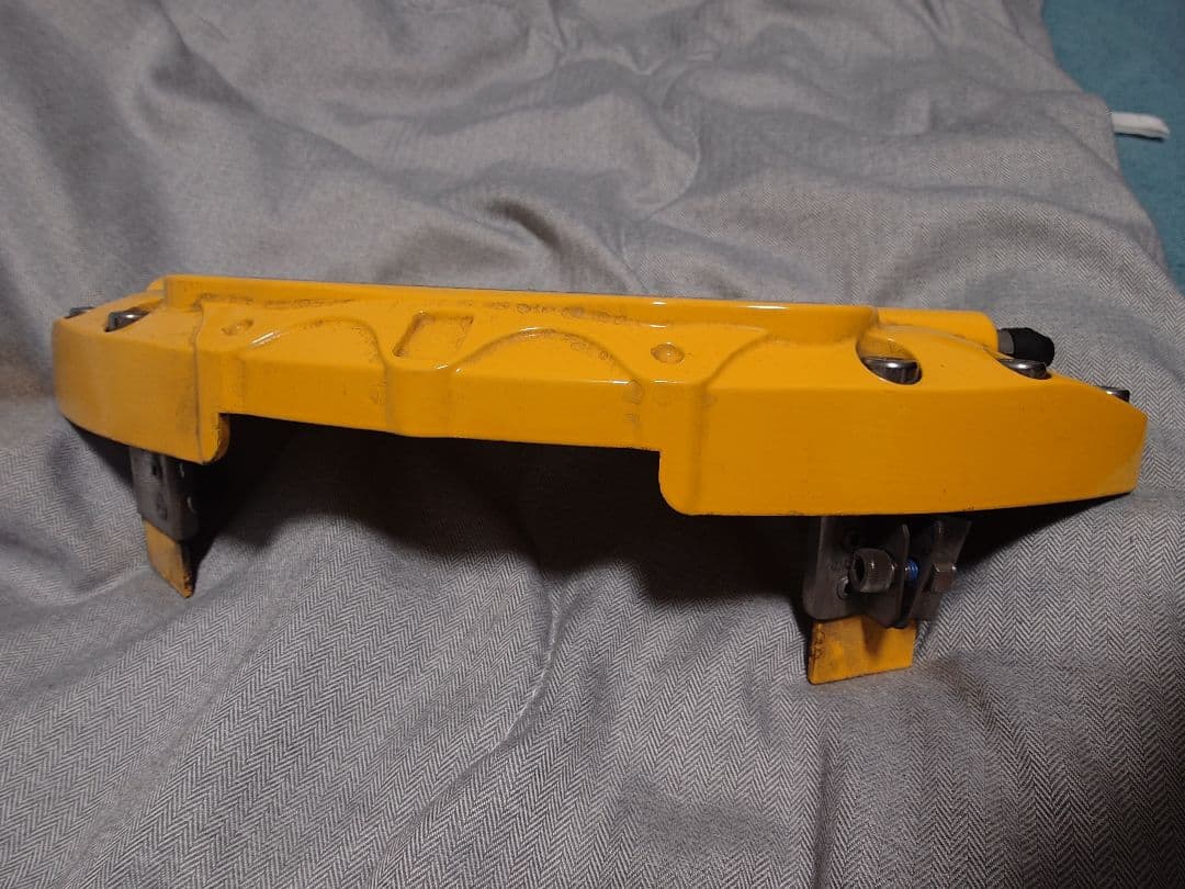 GR86/BRZ専用Result Japan キャリパーカバー イエロー