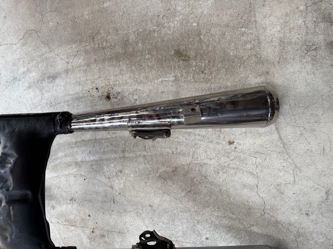 ホーク バブ 純正マフラー