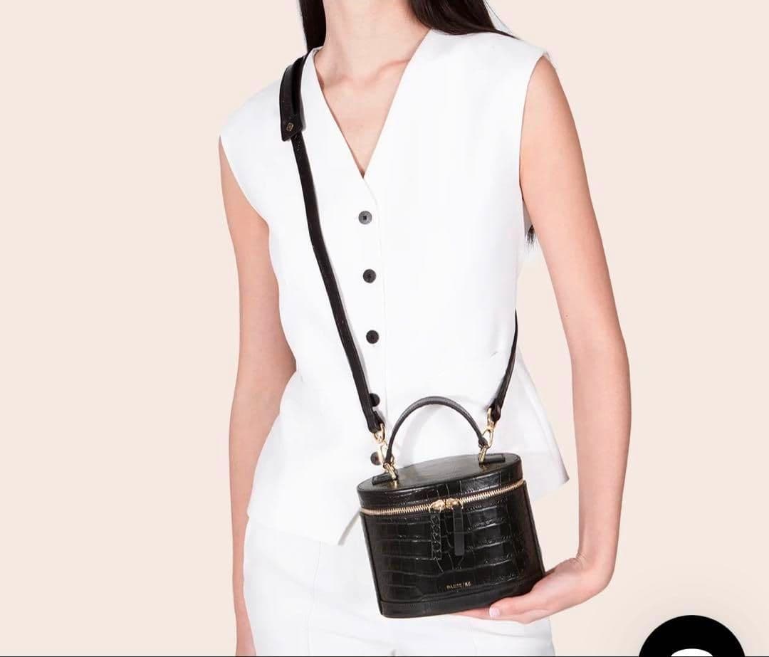 paris64 バニティバッグ