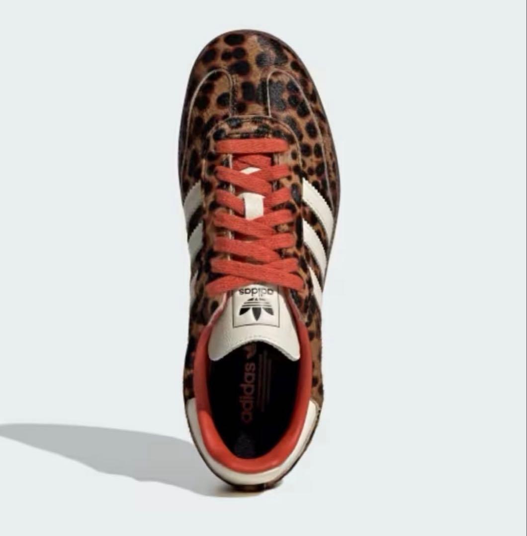 adidas レオパード柄 スニーカー