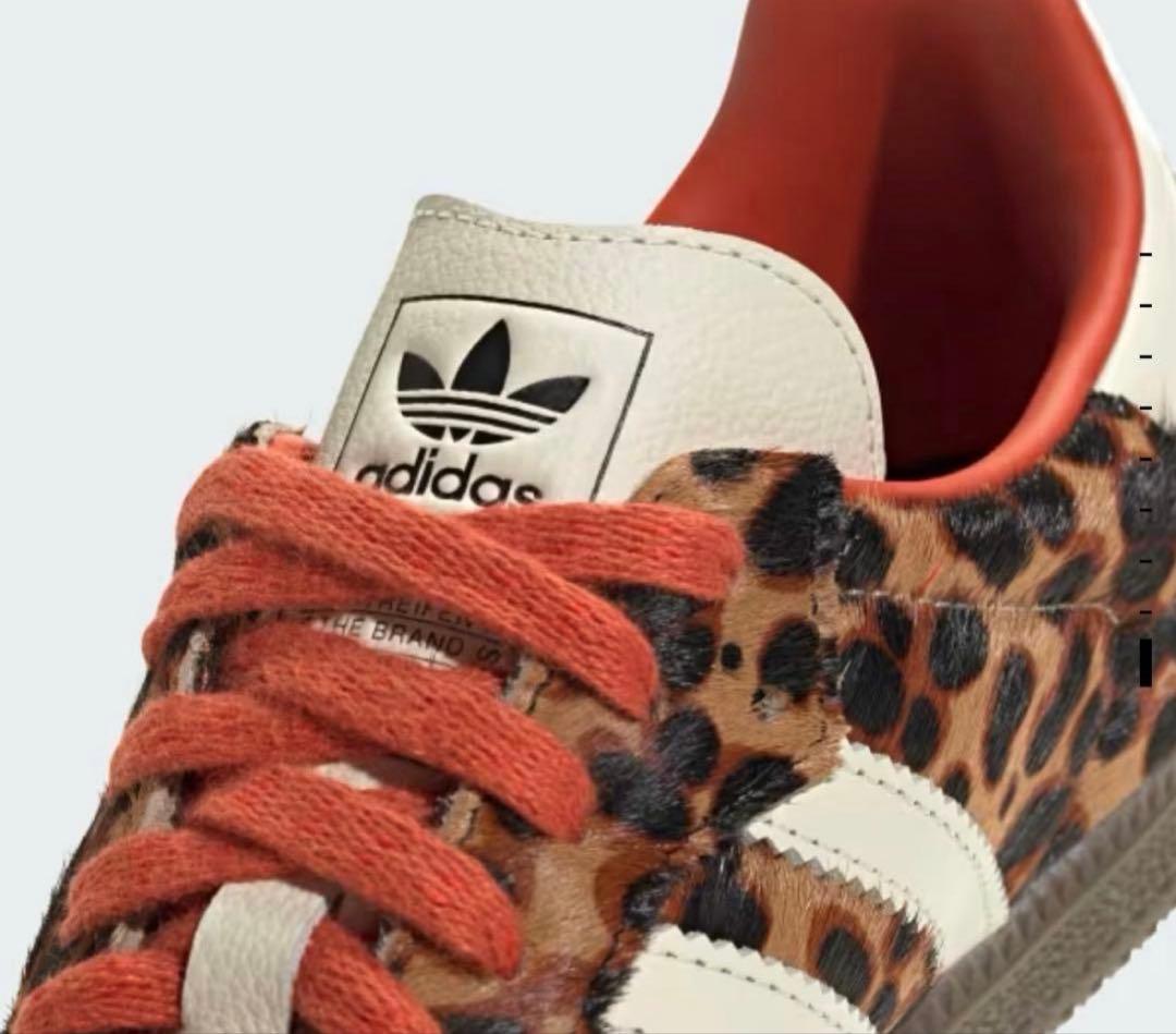 adidas レオパード柄 スニーカー