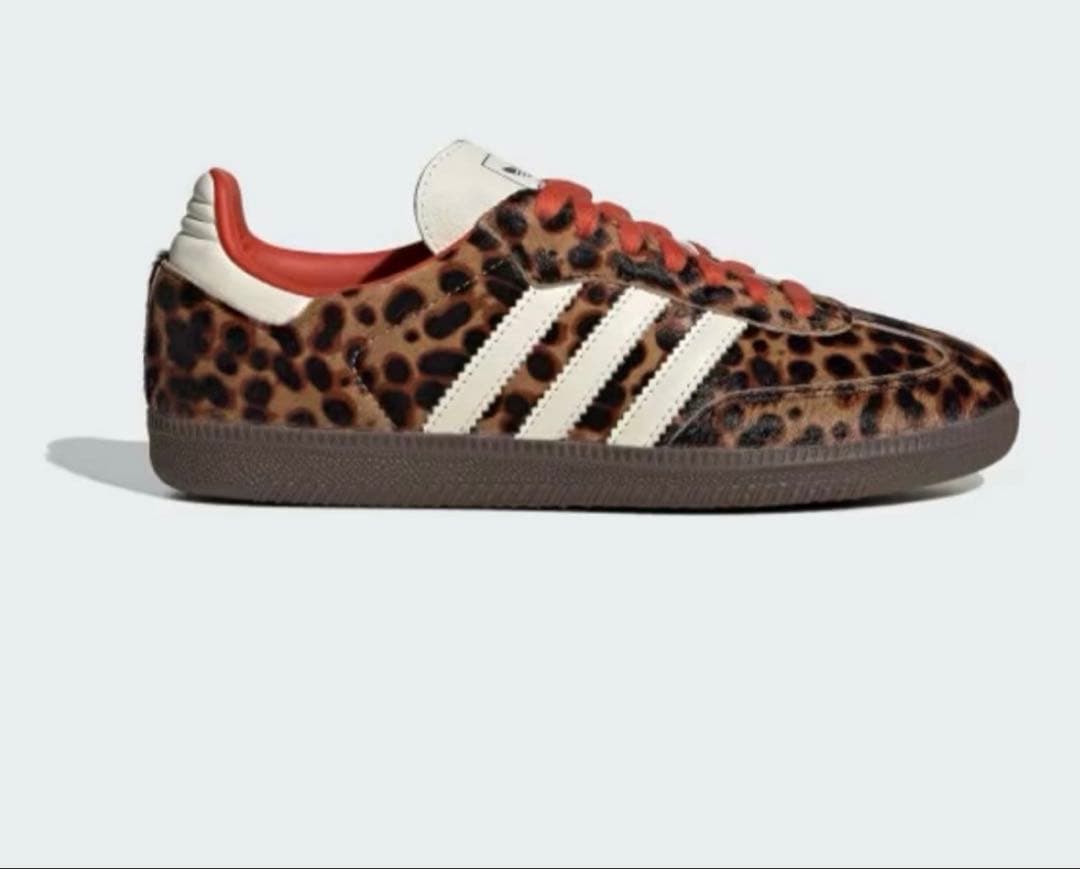 adidas レオパード柄 スニーカー