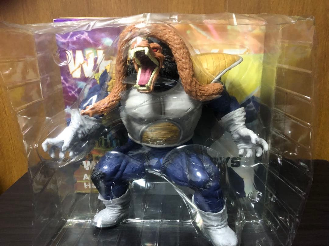 ドラゴンボール　大猿ベジータ　高さ29cm 海外フィギュア