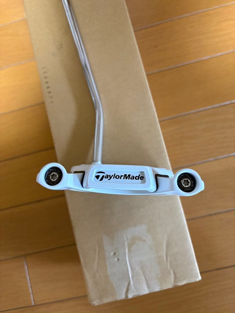 テーラーメイドスパイダーゴーストパター33インチ