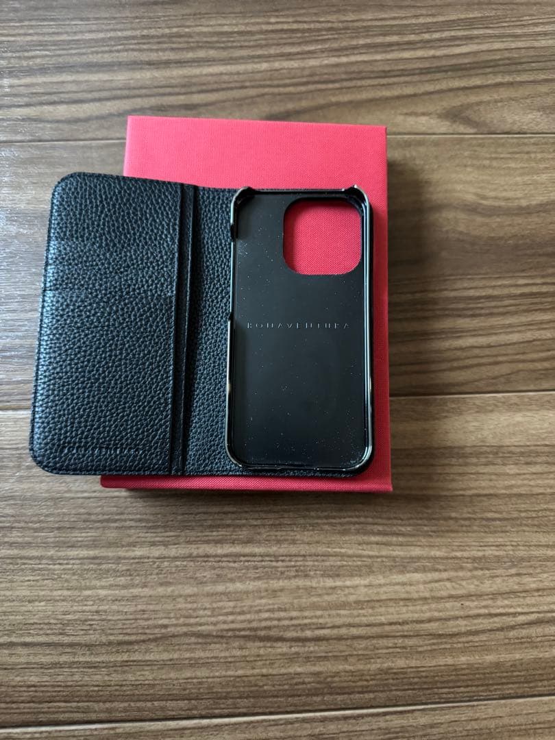 ボナベンチュラ　iPhone15proケース　手帳型　BONAVENTURA