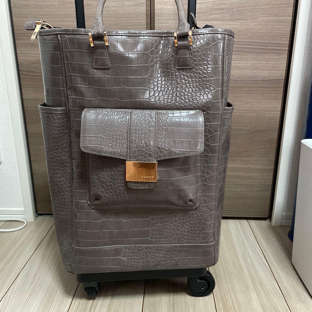 新品　未使用　SWANY スワニー クロコ型押しキャリーケース
