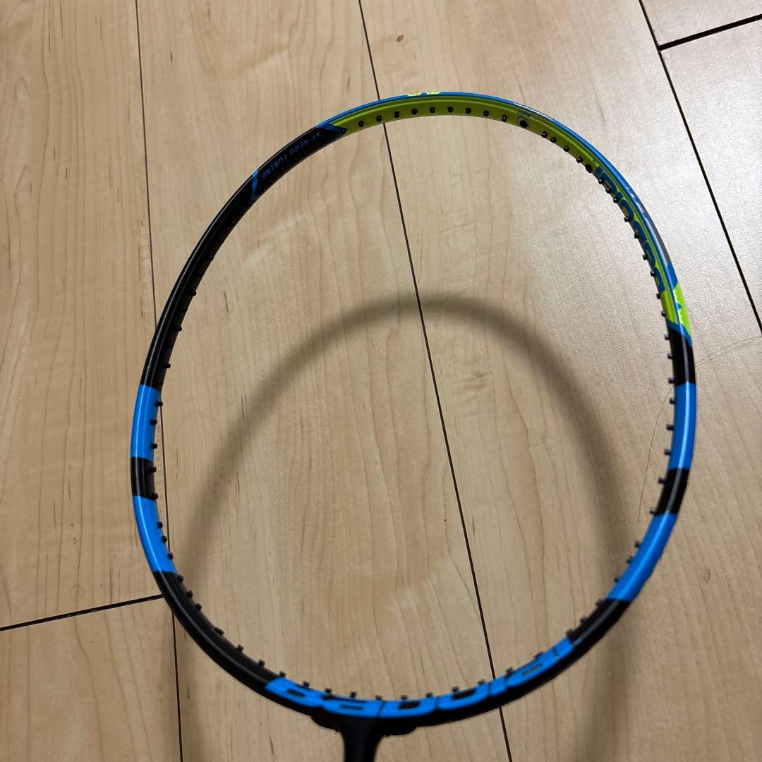 バボラ　バドミントンラケット　X-FEEL ESSENTIAL