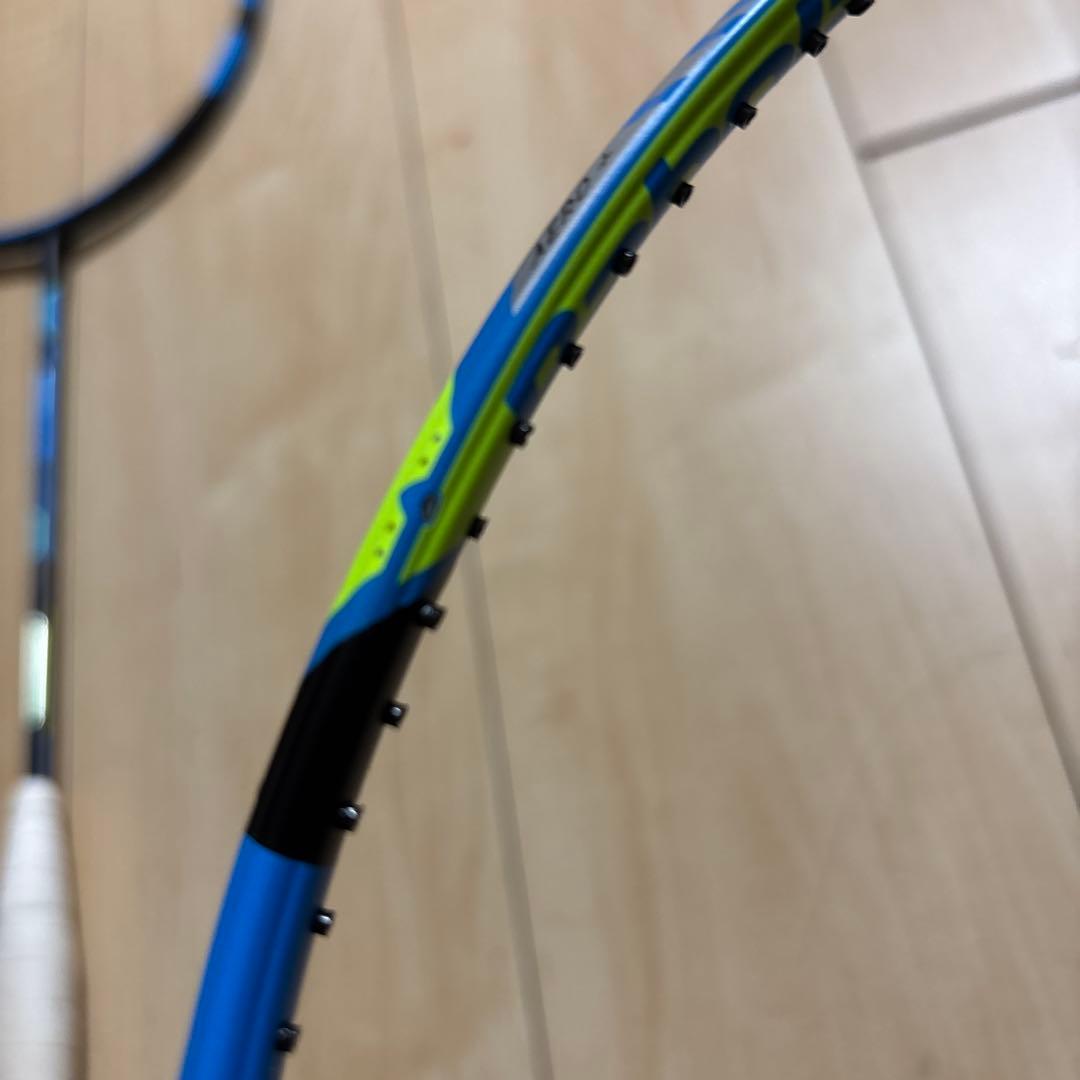 バボラ　バドミントンラケット　X-FEEL ESSENTIAL