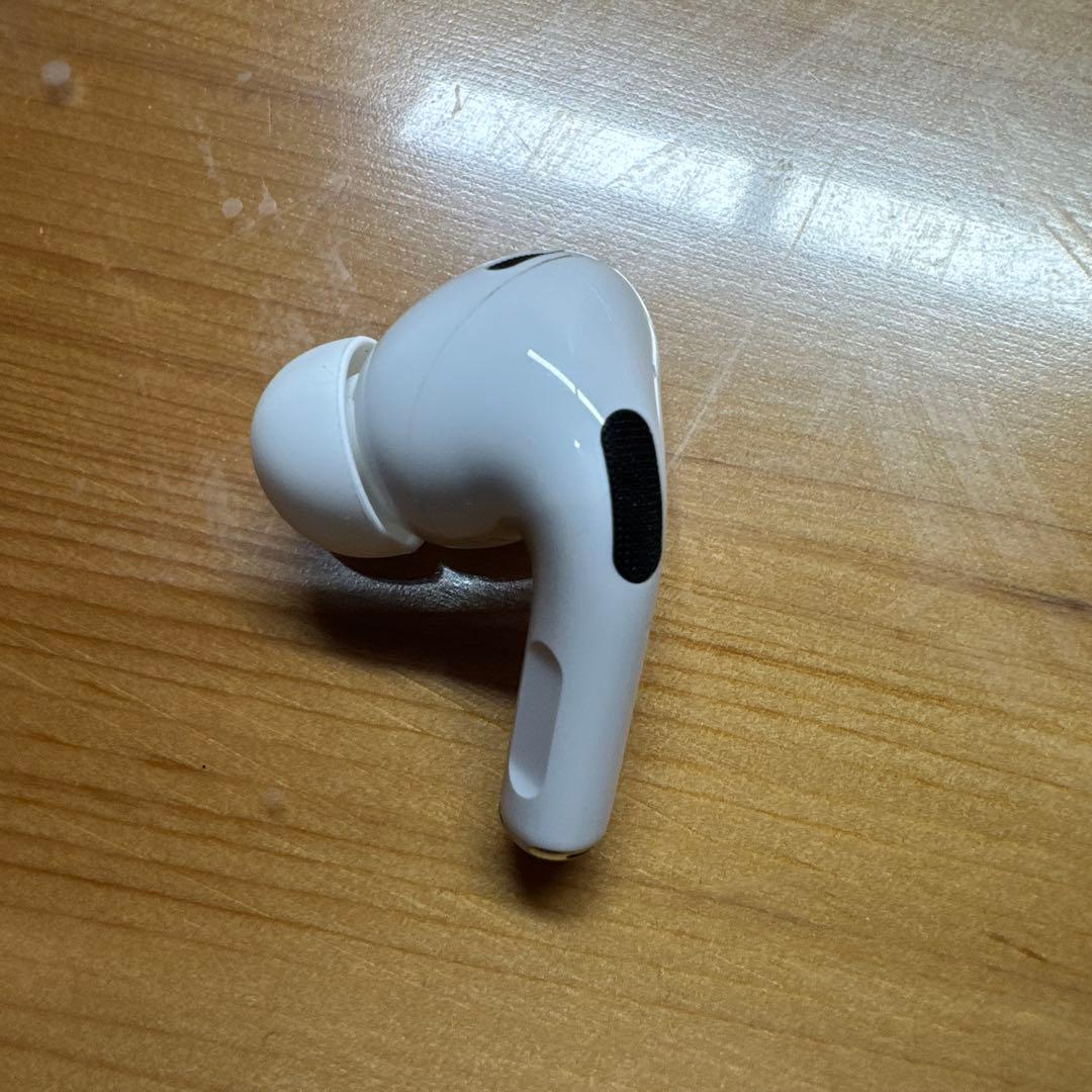 AirPods pro 2 箱あり　イヤーピースあり　コードなし