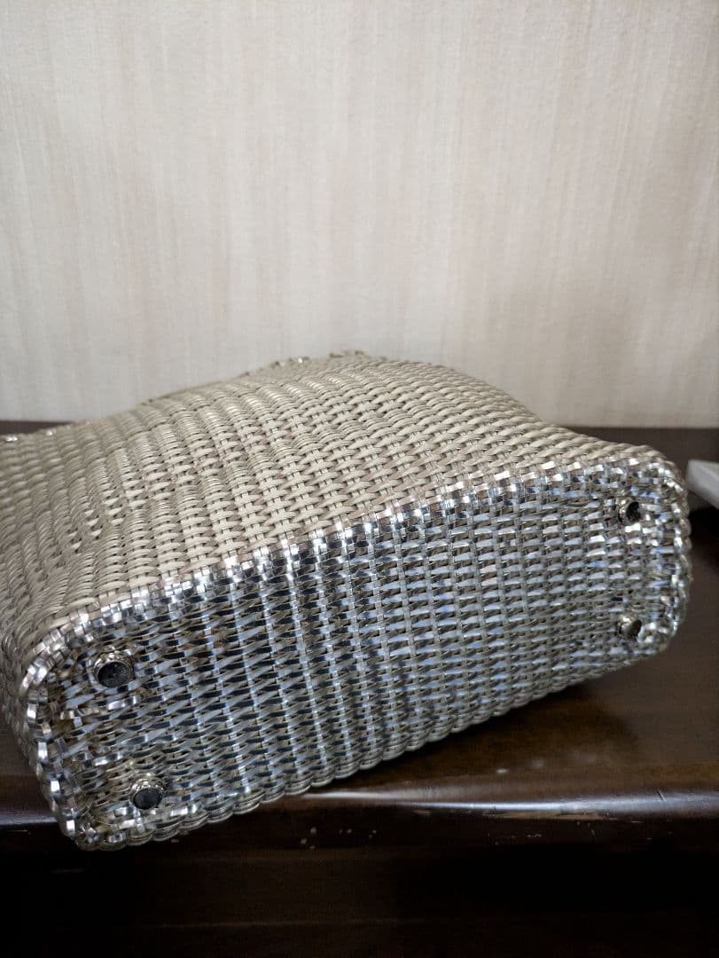 アンテプリマイントレッチオ　シルバー