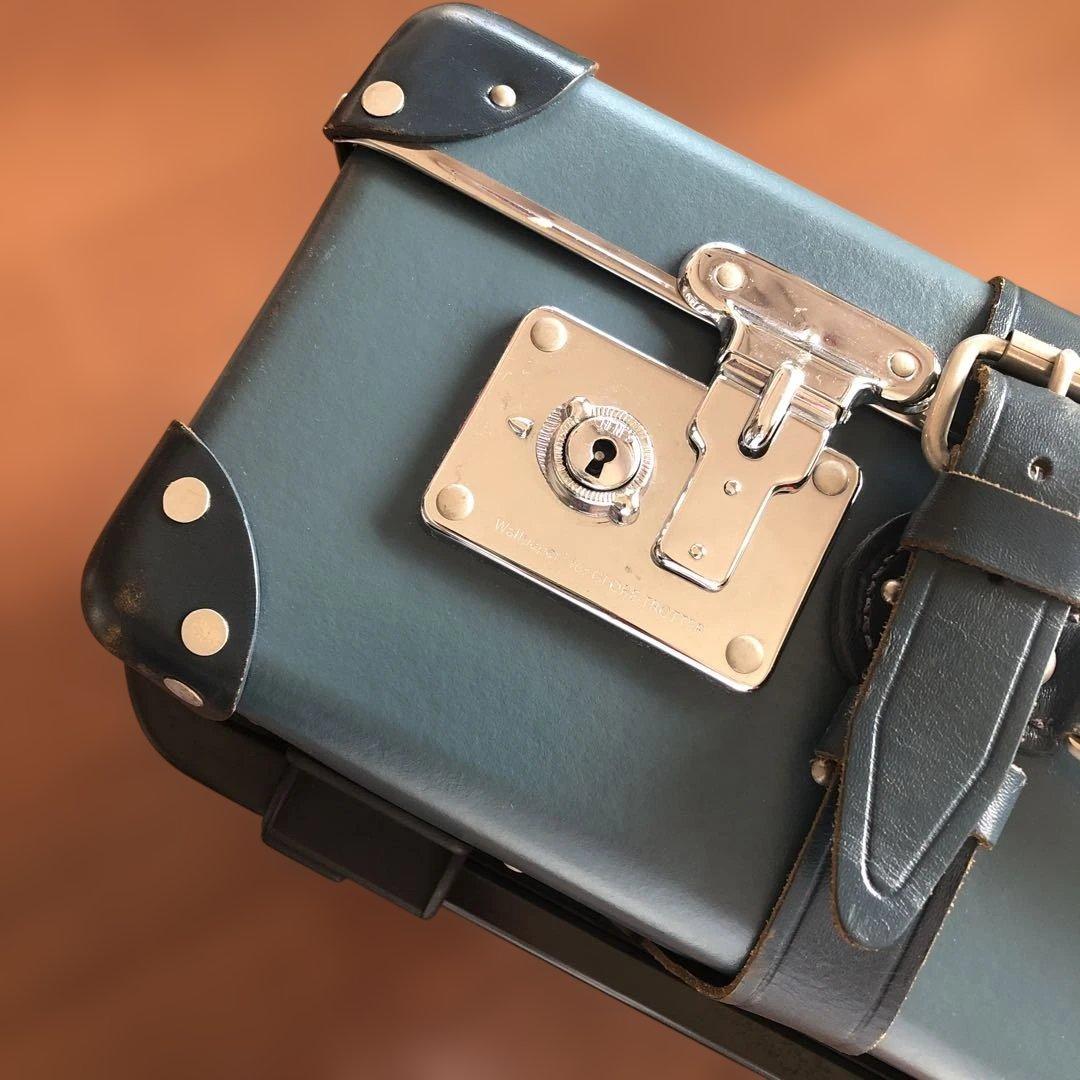 希少レア☆ グローブトロッター　ブルーグレー　キャリーケース 鍵付き