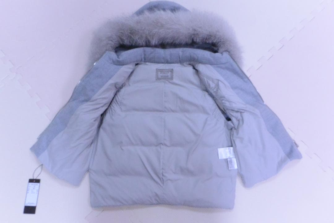 フォクシーダウンベスト　フード付き　38