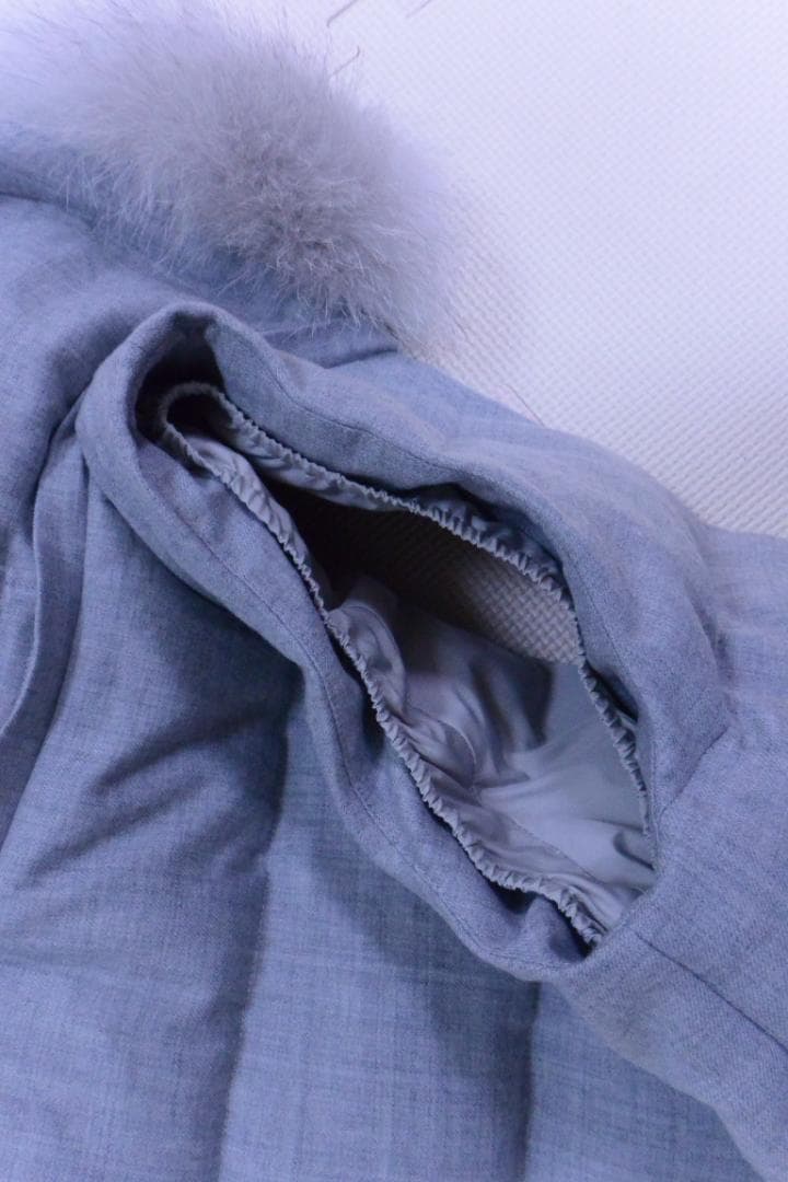 フォクシーダウンベスト　フード付き　38