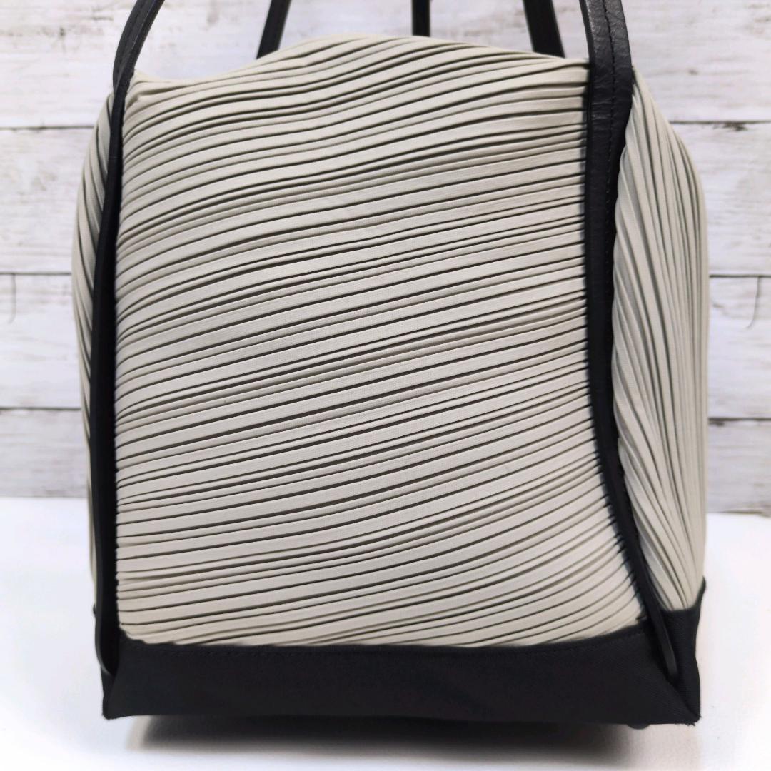 プリーツプリーズ トートバッグ BIAS PLEATS BAG イッセイミヤケ