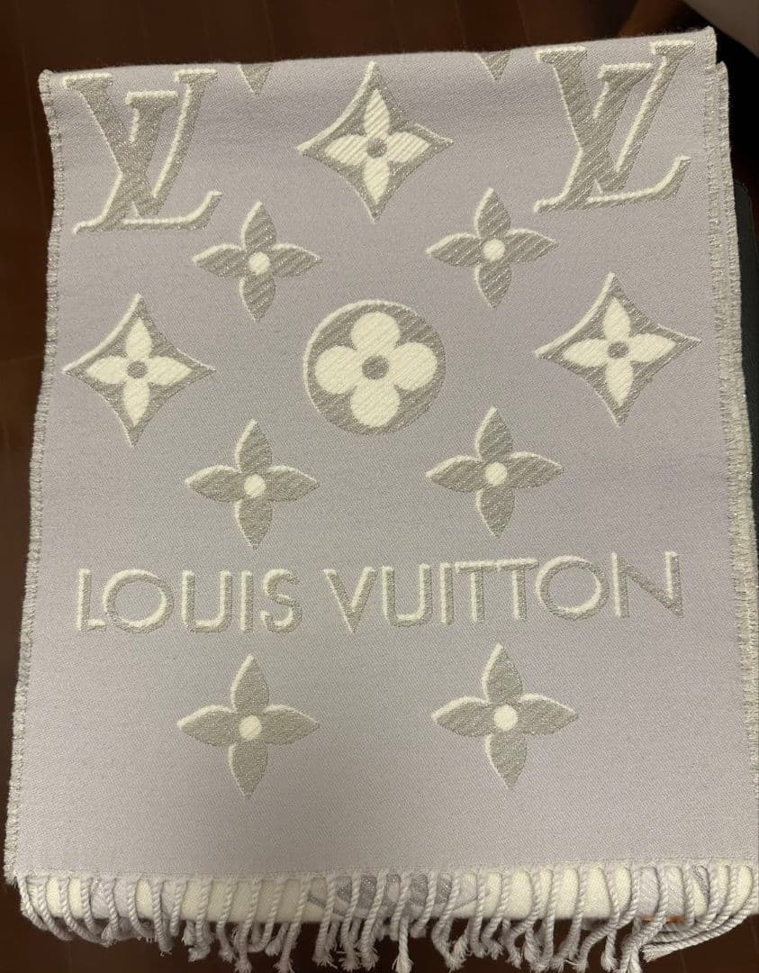 土曜・日曜限定価格【極美品】ルイ・ヴィトン　マフラー