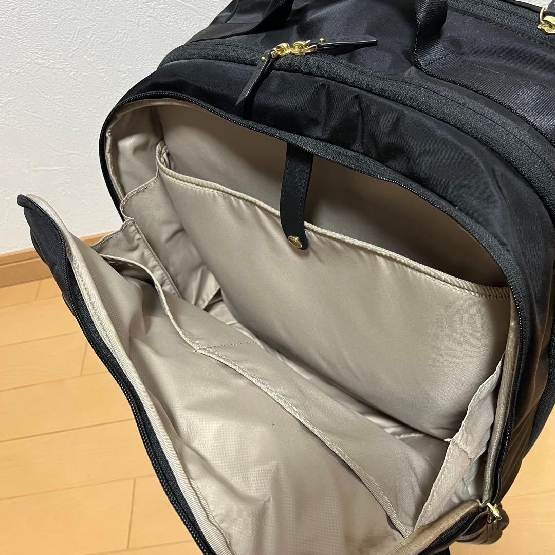 TUMI VOYAGEUR コンパクト キャリーオン 4輪 ローラー 旅行