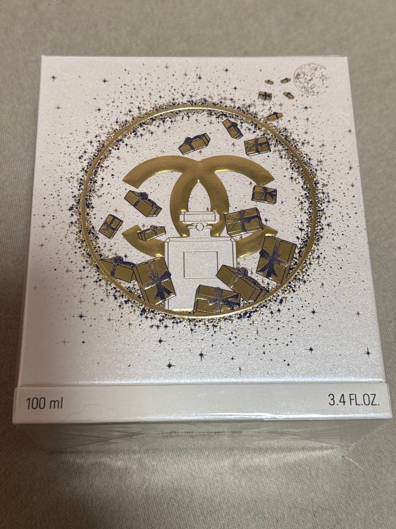 CHANEL ココマドモアゼル ホリデー限定フレグランスギフトボックス