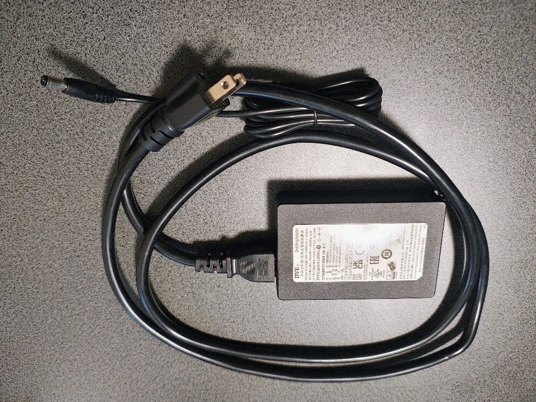 UM690 Slim ミニスフォーラム Ryzen9 毎日500円値引き