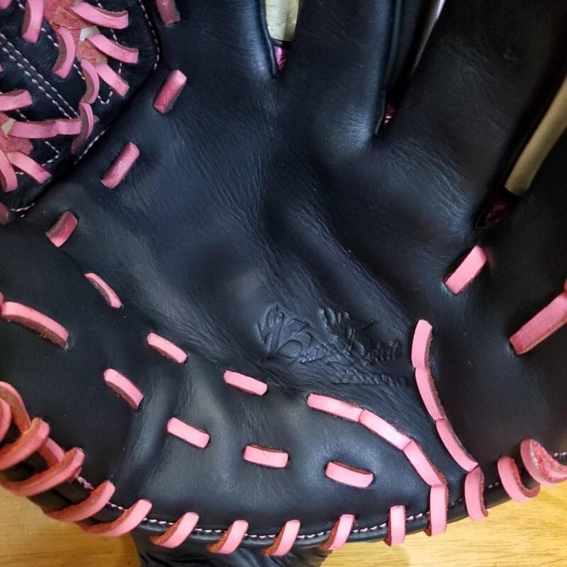 ミズノ ブレイブスピリット 限定モデル メタリックカラー 美品 軟式グローブ