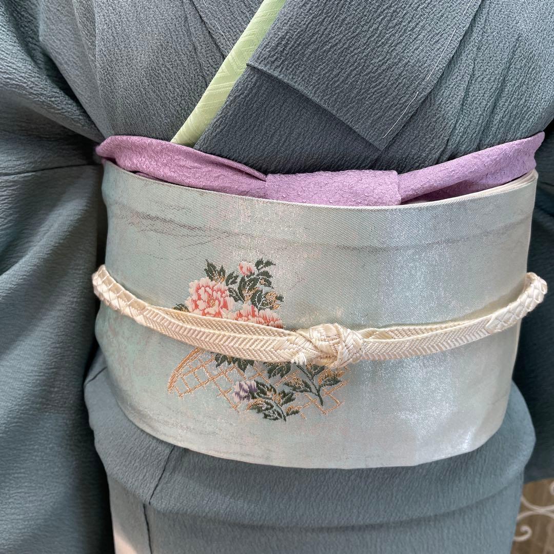 青緑色 小紋着物 刺繍入り