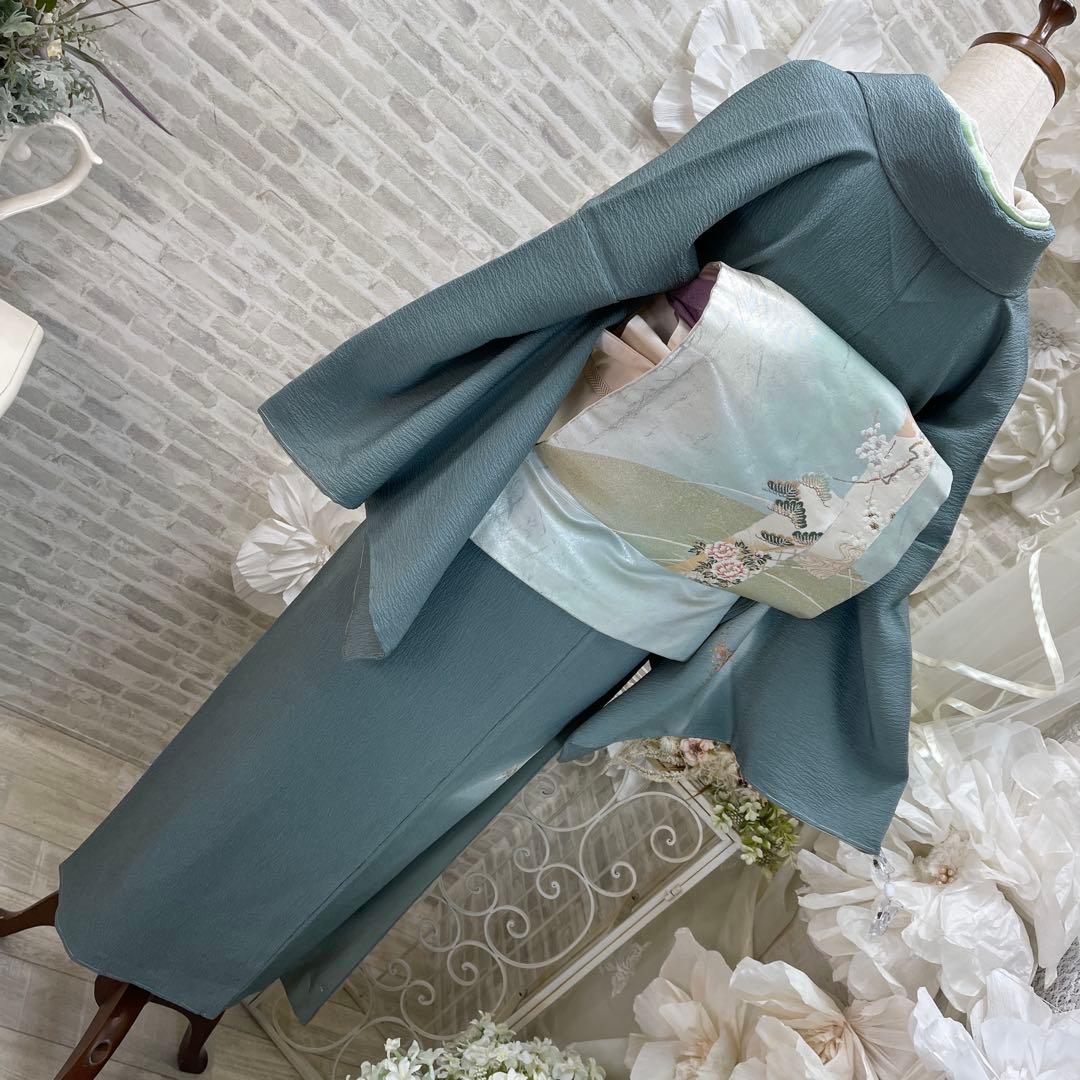 青緑色 小紋着物 刺繍入り