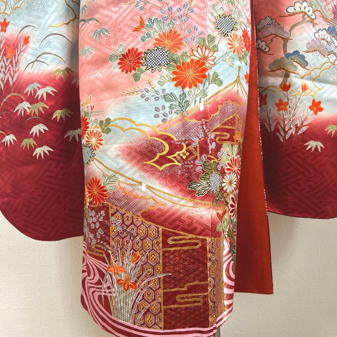 460 振袖のみ 正絹 コーラルピンク 桃 赤 金彩 駒刺繍 暈し染め
